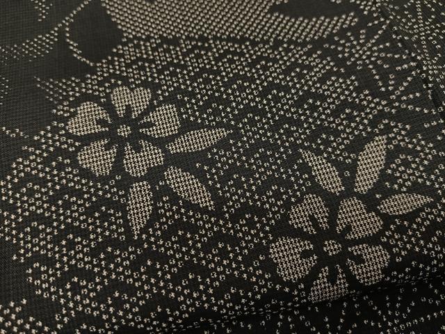 平和屋着物▽本場大島紬 単衣 切り嵌め草花文 黒地 正絹 逸品 BAAS8022yc