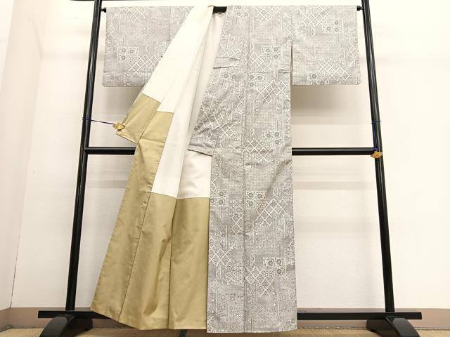 平和屋着物●上質なお召 横段花唐草文 正絹 逸品 BAAT6699hv