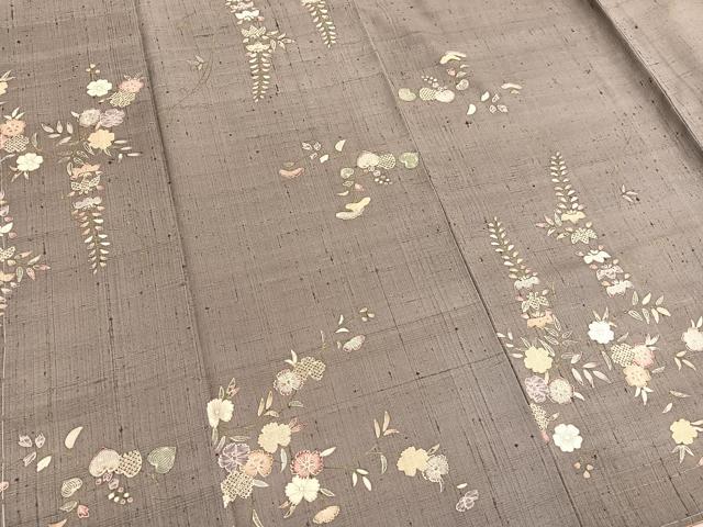 平和屋着物●染織の名門 しょうざん 生紬 草花文 金彩 正絹 逸品 未使用 BAAT6731hv