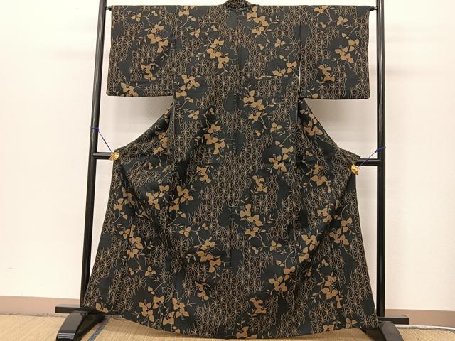 平和屋着物▽小紋 単衣 枝花麻の葉文 黒地 洗える着物 BAAT9099yc