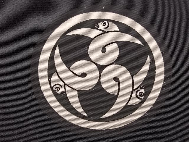 平和屋着物∞男性 長羽織 黒紋付 羽裏:動物丸文 正絹 逸品 BAAU0022gt