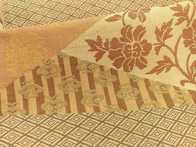 平和屋着物●佐賀錦 西陣 河村織物謹製 河村つづれ 太鼓柄袋帯 花兎花唐草文 金糸 正絹 逸品 BAAU4967hv