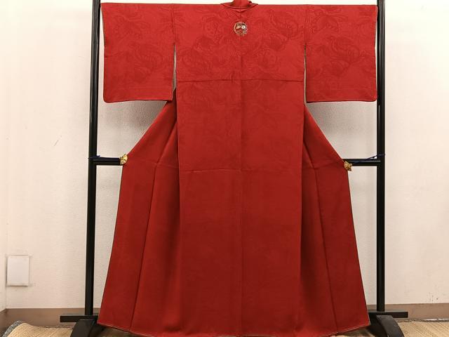 平和屋着物●上質な色無地 舞蝶文 深緋色 正絹 逸品 BAAU5838mz