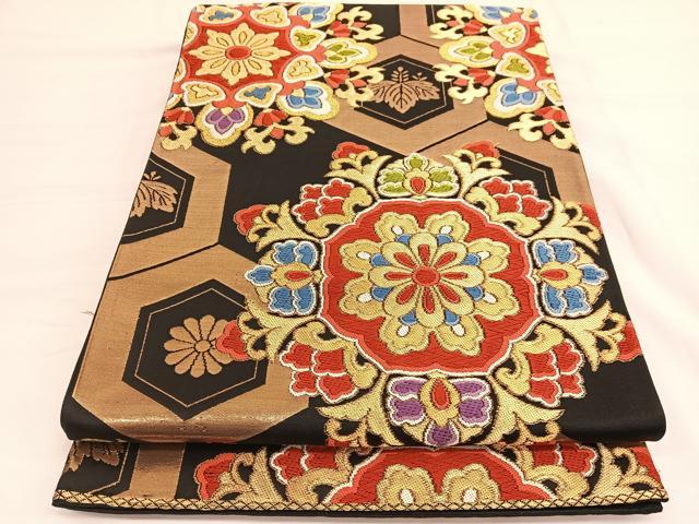平和屋着物◎六通柄袋帯 唐織 宝相華亀甲文 黒地 金糸 正絹 逸品 BAAV9915hv