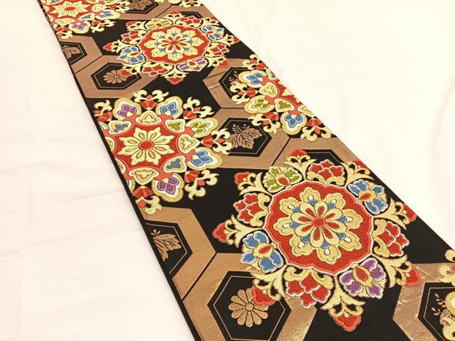 平和屋着物◎六通柄袋帯 唐織 宝相華亀甲文 黒地 金糸 正絹 逸品 BAAV9915hv