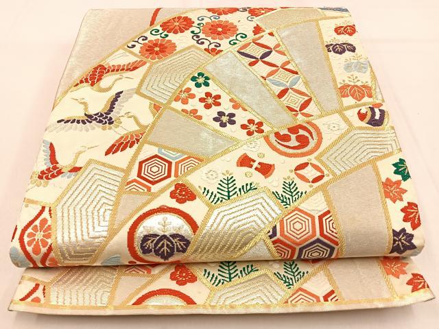 平和屋着物◎六通柄袋帯 唐織 片輪車宝尽くし花文 金銀糸 正絹 逸品 BAAW0834hj