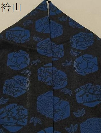 平和屋着物●上質な小紋 紬地 藍 型染め 亀甲風景舞蝶文 正絹 逸品 BAAW0901hj