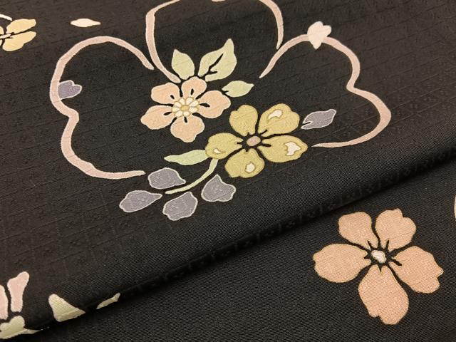 平和屋着物●上質な小紋 舞花文 黒地 金彩 正絹 逸品 BAAW0990hj