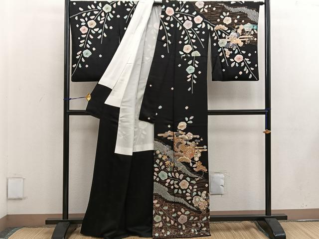 平和屋着物●訪問着 駒刺繍 絞り 鼓梅花文 黒地 金銀彩 正絹 逸品 BAAW3529mz