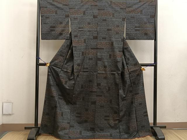 平和屋着物●本場大島紬 7マルキ 更紗花文 正絹 逸品 未使用 BAAW3641mz