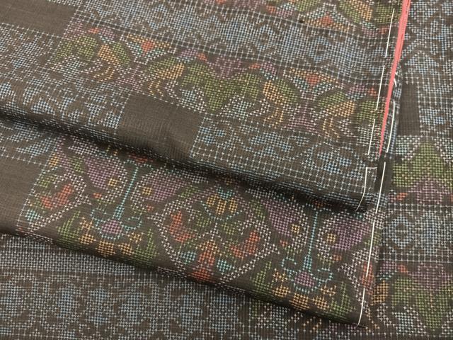 平和屋着物●本場大島紬 7マルキ 更紗花文 正絹 逸品 未使用 BAAW3641mz