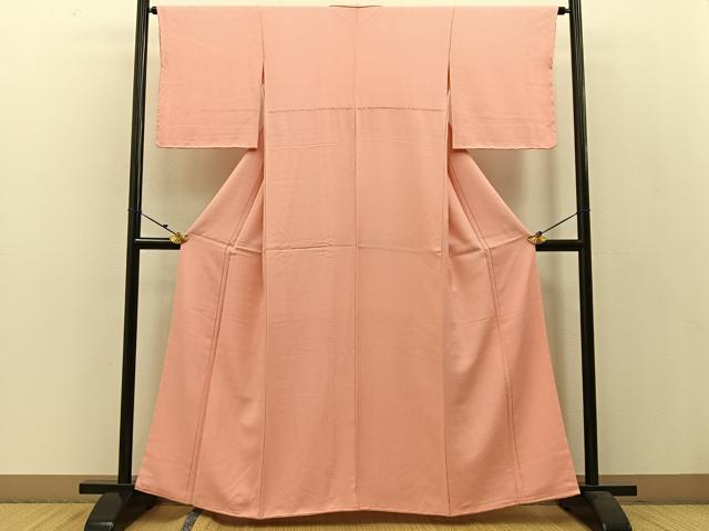 平和屋着物●上質な色無地 紋意匠 珊瑚色 正絹 逸品 未使用 BAAW5033hj
