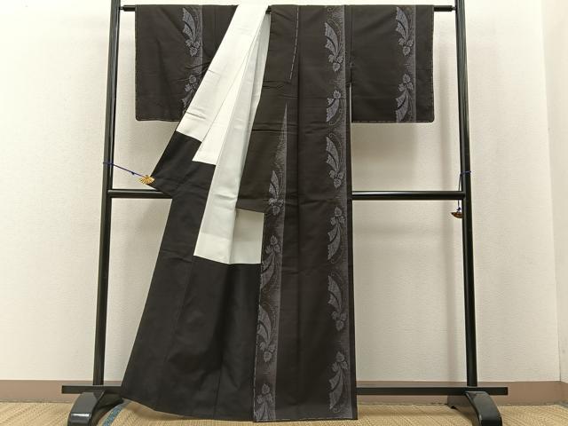 平和屋着物●本場大島紬 9マルキ 地空き 花蝶文 正絹 逸品 未使用 BAAW5156hj