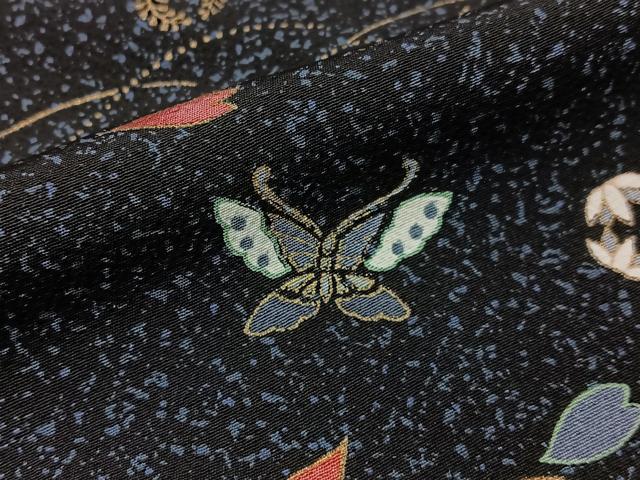 平和屋着物●上質な小紋 花蝶文 たたき染め 黒地 金彩 正絹 逸品 BAAW5169hj