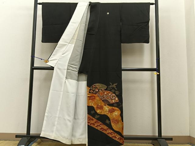 平和屋着物■豪華黒留袖 駒刺繍 扇面宝尽くし花蝶文 金彩 正絹 逸品 BAAW5547hj