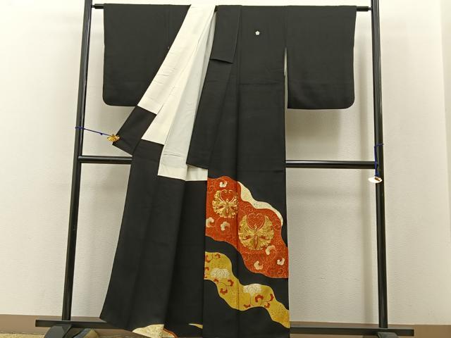 平和屋着物■豪華黒留袖 駒刺繍 舞蝶文 金彩 正絹 逸品 BAAW5564hj