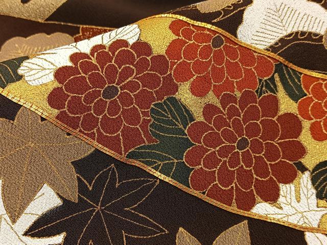 平和屋着物■豪華黒留袖 駒刺繍 熨斗花文 金彩 正絹 逸品 BAAW5579hj