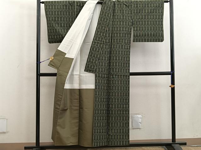 平和屋着物■本場村山大島紬 草葉文 正絹 逸品 BAAW6216mz