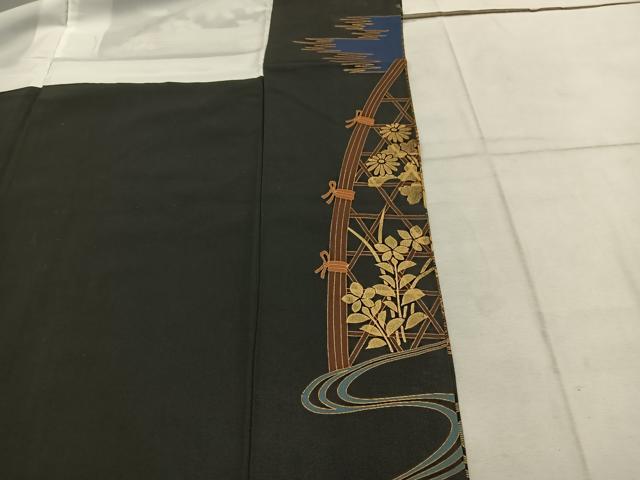 平和屋着物■豪華黒留袖 駒刺繍 籬菊花文 金彩 正絹 逸品 BAAW6472mz