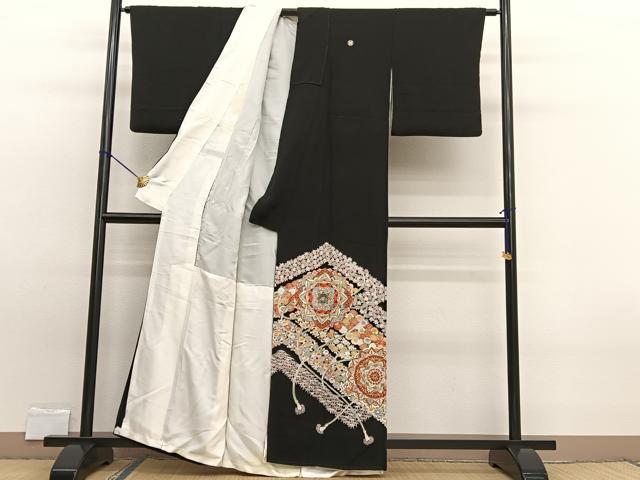 平和屋着物■豪華黒留袖 駒刺繍 宝相華 金彩 正絹 逸品 BAAW7790hv
