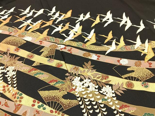 平和屋着物■豪華黒留袖 駒刺繍 飛鶴熨斗花文 金彩 正絹 逸品 BAAW9023hj