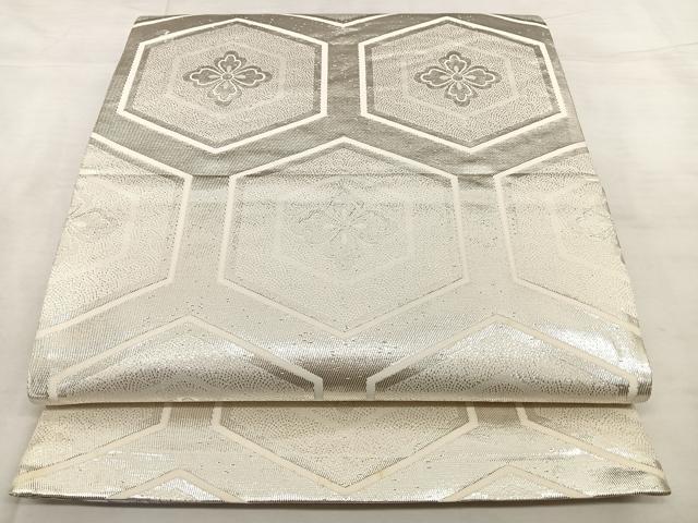 平和屋着物◎両面 全通柄袋帯 やまとオリジナル 亀甲花文 銀糸 正絹 逸品 BAAX0033qw