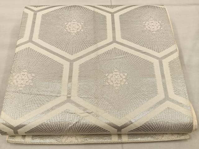 平和屋着物◎六通柄袋帯 亀甲花文 琴錦 プラチナ二重箔織 正絹 逸品 BAAX0316mz