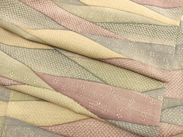 平和屋着物▽上質な小紋 単衣 重山花文 お召縮緬 反端付き 正絹 逸品 BAAX2651hv