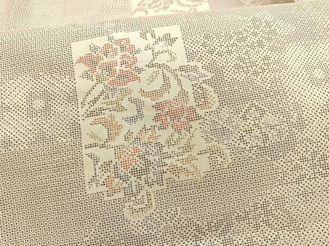平和屋着物▽本場大島紬 単衣 白大島 120亀甲 更紗花文 正絹 逸品 BAAX2667hv