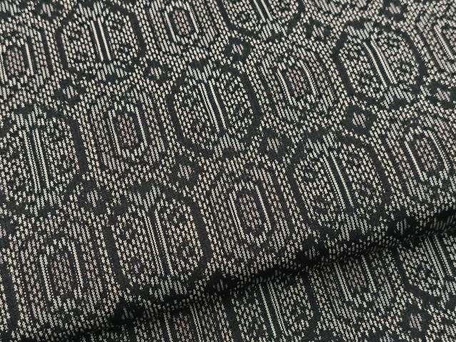 平和屋着物■上質な紬 幾何学文様 黒地 正絹 逸品 未使用 BAAX3442yc