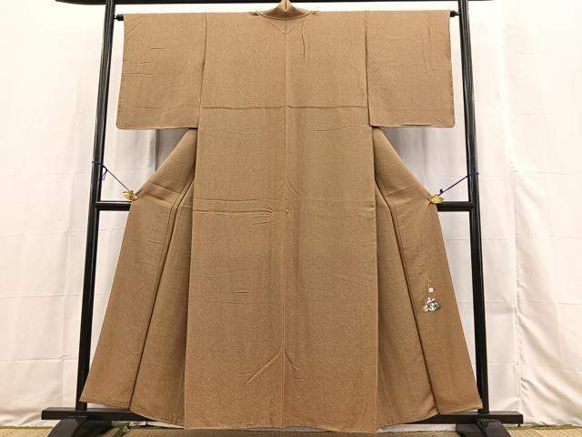 平和屋着物●立体友禅作家 涌波紅彩 色無地 ワンポイント 斜線地紋 朽葉色 正絹 逸品 未使用 BAAX3495yc