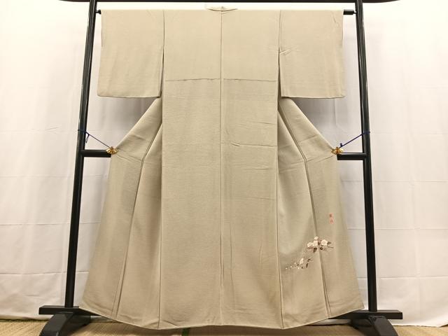 平和屋着物●京加賀友禅 百貫達雄監修 色無地 ワンポイント 白橡色 正絹 逸品 BAAX3690yc