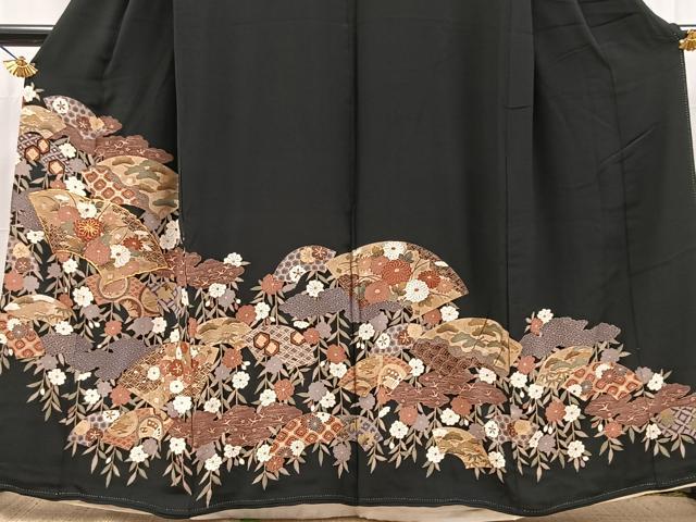 平和屋着物■豪華黒留袖 駒刺繍 地紙花蝶文 金彩 正絹 逸品 BAAX3796yc