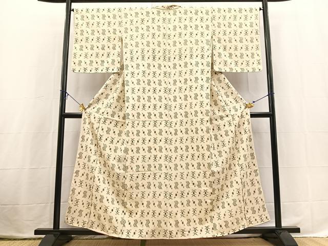 平和屋着物■本塩沢 琉球絣文様 正絹 逸品 BAAX3842yc