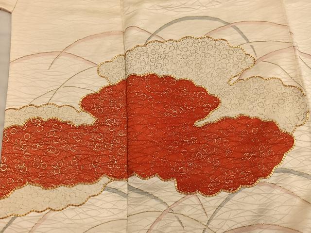 平和屋着物■訪問着 駒刺繍 雲重ね花文 金彩 正絹 逸品 BAAX5183mz