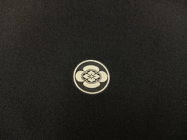 平和屋着物■豪華黒留袖 駒刺繍 御所車飛鶴文 暈し染め 金彩 正絹 逸品 BAAX5424mz