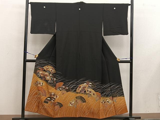 平和屋着物■豪華黒留袖 駒刺繍 扇面菊花文 暈し染め 金彩 正絹 逸品 BAAX5427mz