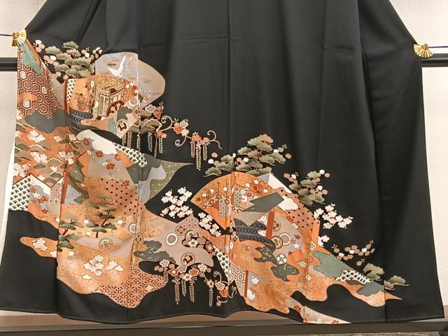 平和屋着物■豪華黒留袖 駒刺繍 地紙重ね飛鶴御所車花文 金彩 正絹 逸品 BAAX5461mz
