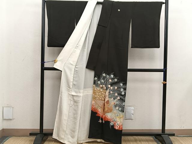 平和屋着物■豪華黒留袖 総刺繍 孔雀 暈し染め 金糸 正絹 逸品 BAAX5579mz