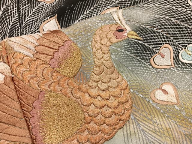 平和屋着物■豪華黒留袖 総刺繍 孔雀 暈し染め 金糸 正絹 逸品 BAAX5579mz