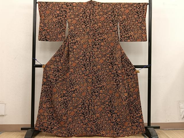 平和屋着物■上質な小紋 更紗花文 黒地 鬼しぼ縮緬 正絹 逸品 BAAX5614mz