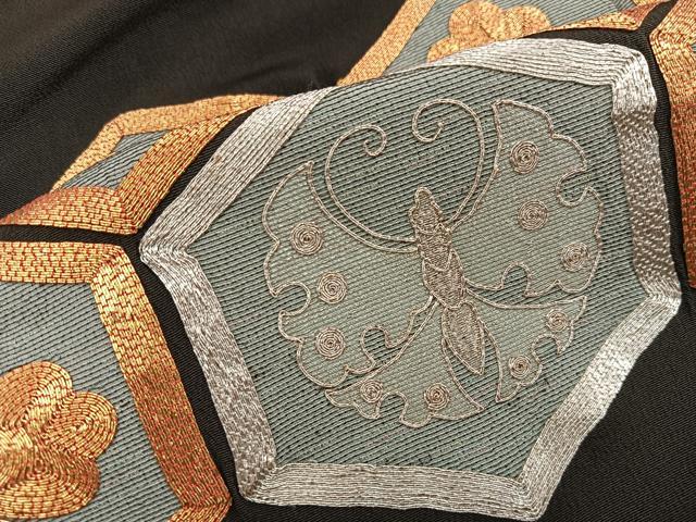 平和屋着物■豪華黒留袖 駒刺繍 舞蝶亀甲花文 正絹 逸品 BAAX5872mz