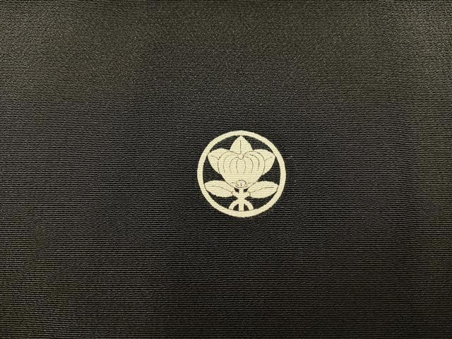 平和屋着物■豪華黒留袖 駒刺繍 舞蝶亀甲花文 正絹 逸品 BAAX5872mz