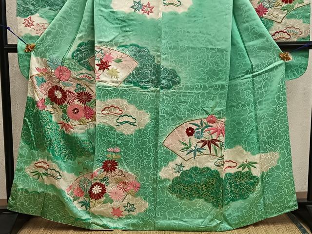 平和屋着物■豪華振袖 駒刺繍 地紙菊花文 暈し染め 金彩 正絹 逸品 BAAX5929mz