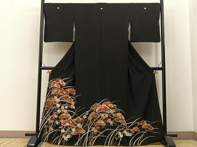 平和屋着物■豪華黒留袖 駒刺繍 飛鶴松花文 金彩 正絹 逸品 BAAX6034hj