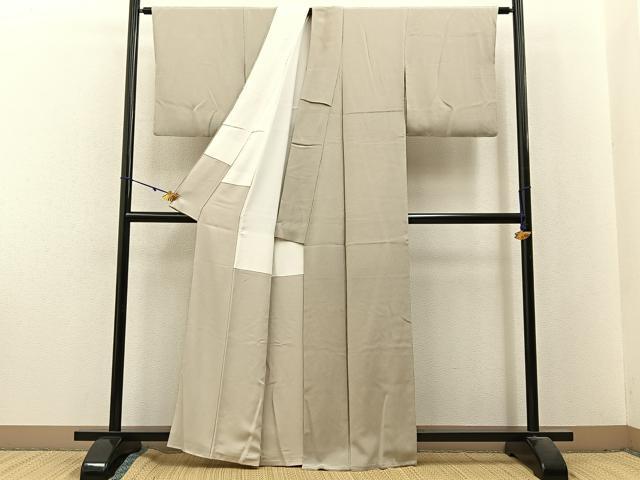 平和屋着物●上質な色無地 作家物 白橡色 鬼しぼ縮緬 正絹 逸品 BAAX6210hj
