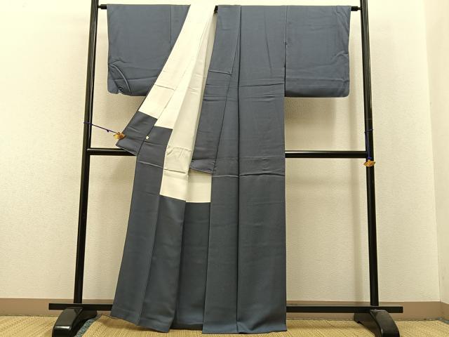 平和屋着物●上質な色無地 花尽し地紋 錆鼠色 正絹 逸品 BAAX6231hj