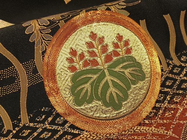 平和屋着物■豪華黒留袖 作家物 駒刺繍 こぼれ松葉花蝶文 金銀彩 正絹 逸品 BAAX6278hj