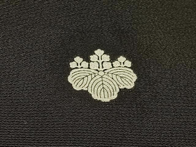 平和屋着物■豪華黒留袖 駒刺繍 鳳凰松花文 金彩 正絹 逸品 BAAX6303hj