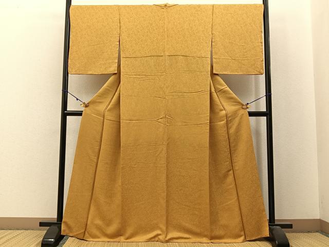 平和屋着物●上質な色無地 南天地紋 黄朽葉色 反端付き 正絹 逸品 BAAX6409hj